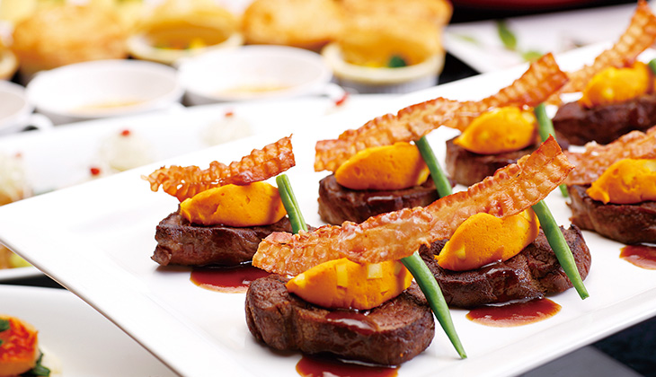 和洋中コンビネーション料理<br>JAPANESE and WESTERN and CHINESE STYLE