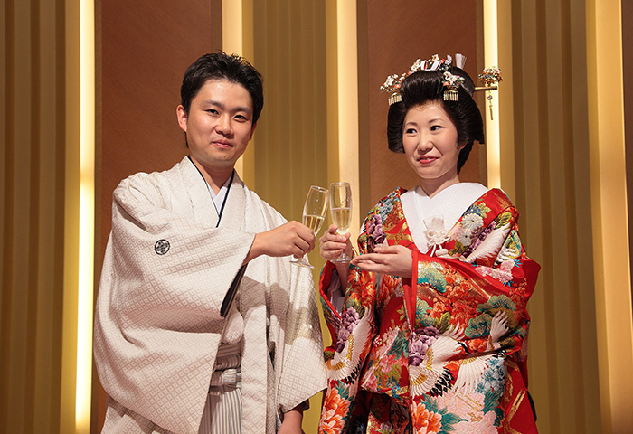 入場を済ませたら少し余裕が出てきて、笑顔で乾杯!